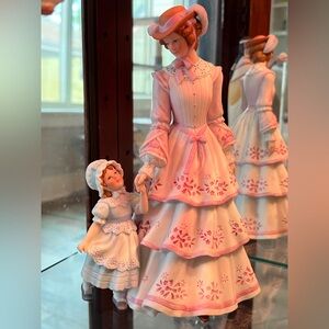 Vintage Lenox "Sunday in the Park" porcelain figurine